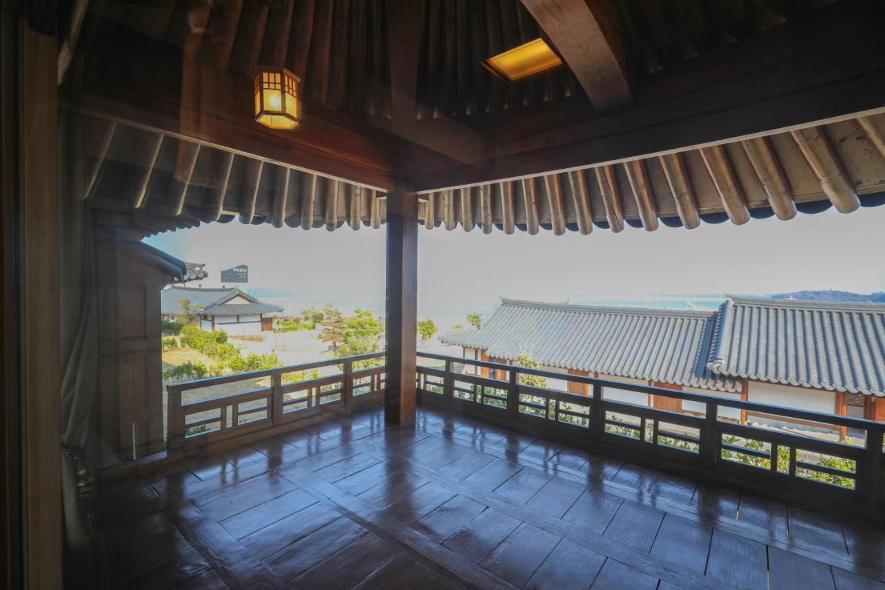 Korea Traditional Hotel O Dong Jae Yeosu Exterior photo