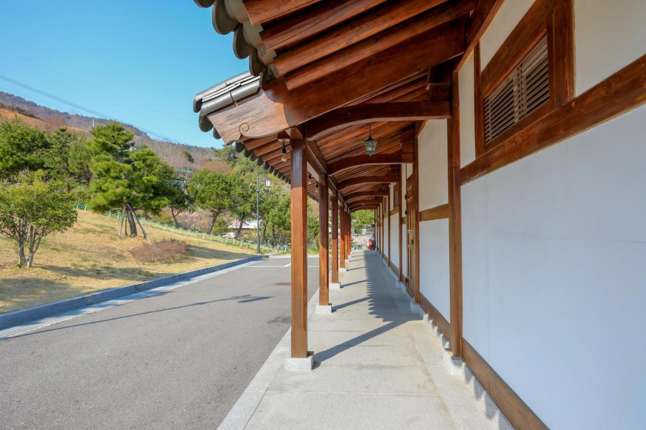 Korea Traditional Hotel O Dong Jae Yeosu Exterior photo