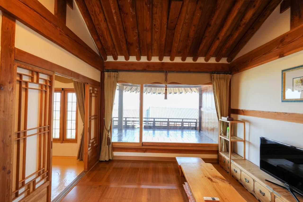Korea Traditional Hotel O Dong Jae Yeosu Exterior photo
